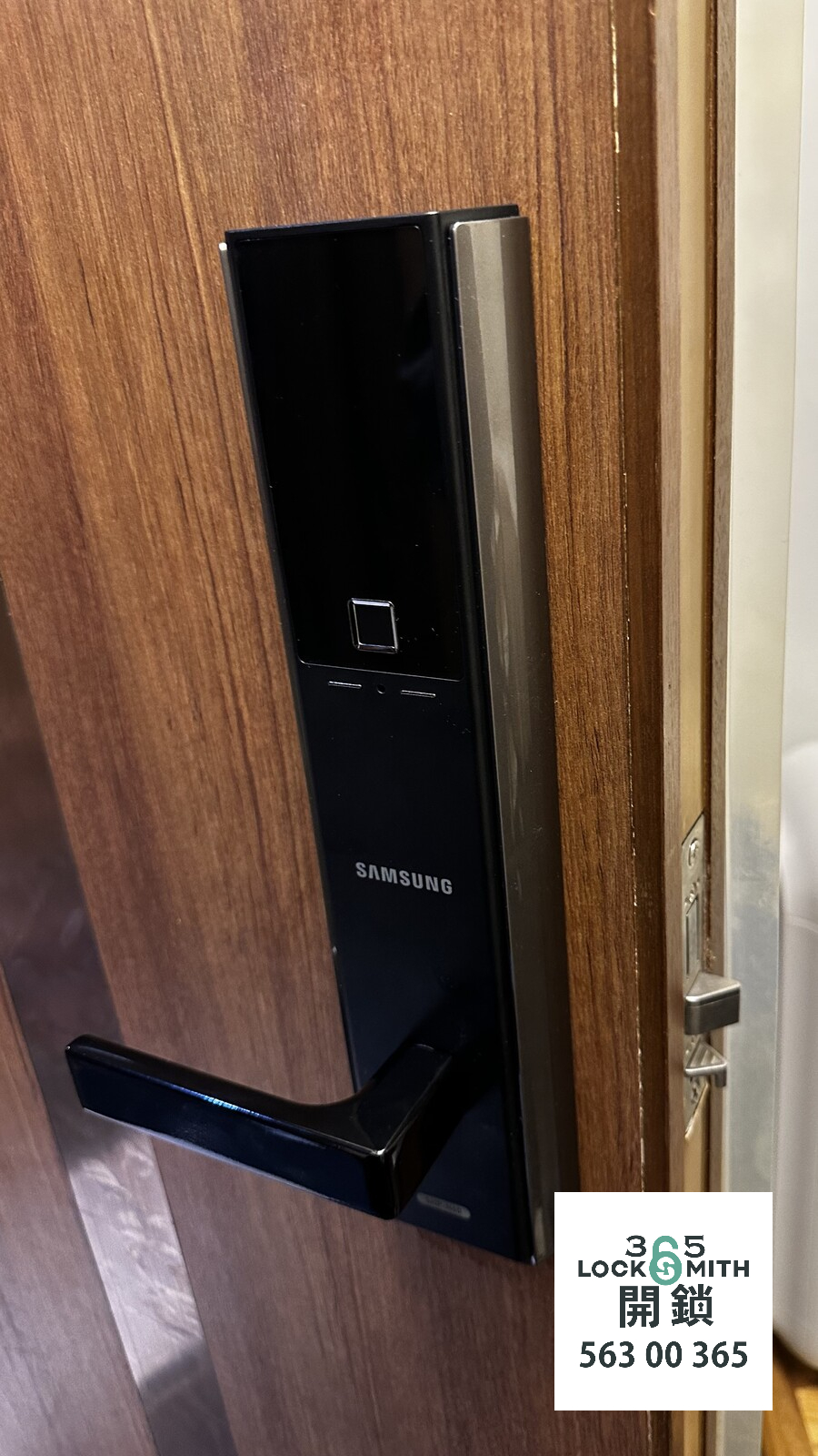 緊急開鎖 , 開鎖, 開鎖佬, 鎖匠